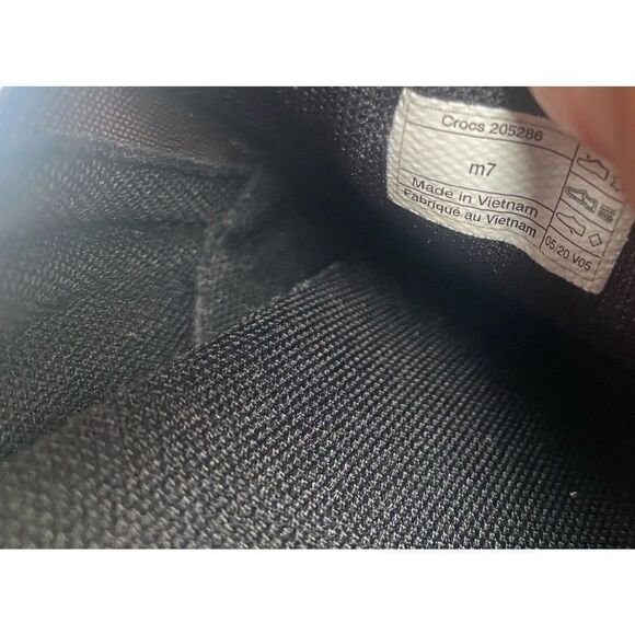 Crocs Men’s Santa Cruz Slip On Sz 7 - Picture 3 of 10